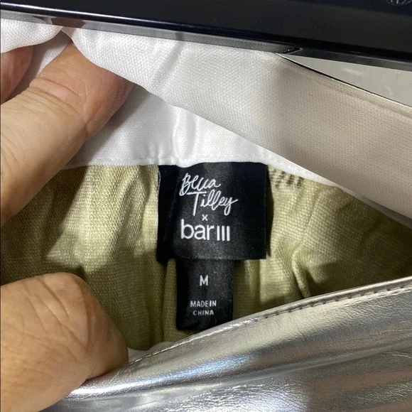 BECCA Silver Circle Skirt with Futuristic Flair - Picture 5 of 6